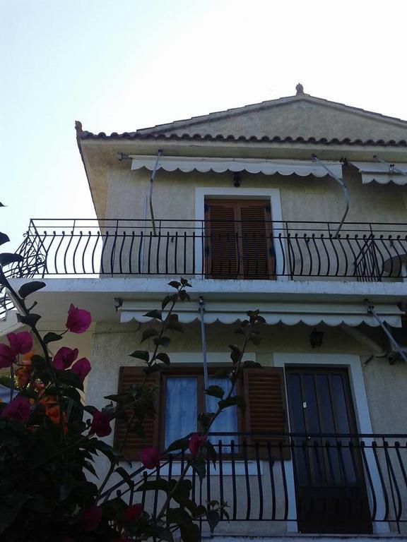 Raymondos Apartments لاسي المظهر الخارجي الصورة