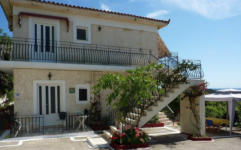 Raymondos Apartments لاسي المظهر الخارجي الصورة